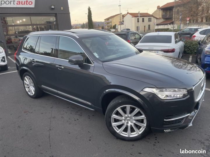 Volvo XC90 (2) 2.0 D5 AWD Inscription Gris - 1