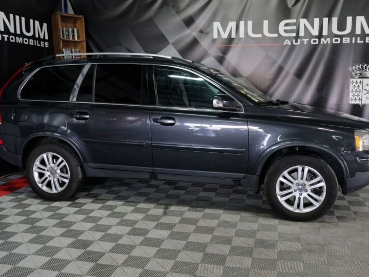 Volvo XC90 D5 AWD 200CH SUMMUM GEARTRONIC 7 PLACES Gris F - 4