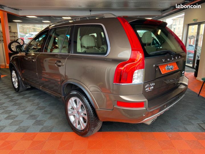 Volvo XC90 D5 AWD MOMENTUM GEARTRONIC 7 PLACES 2.4D 200 cv Garantie 12 mois  - 2