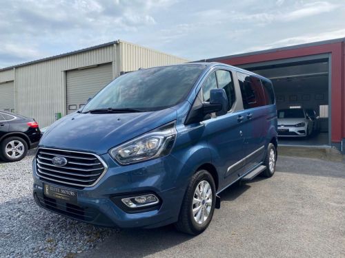 Ford Tourneo Custom Trend1 8 Places -Zit- 1erMain-Front assist-