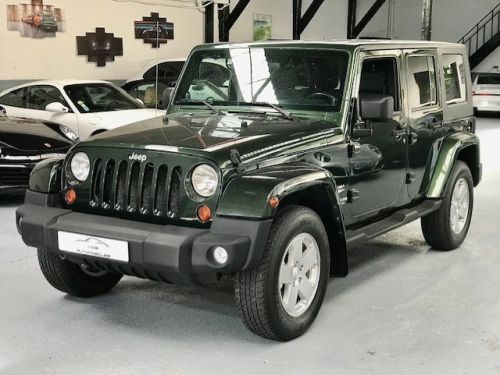 Jeep Wrangler JEEP UNLIMITED SAHARA 3.8 199CV / HARD TOP / BVA /CLIM /5 PORTES /5 PLACES Vendu