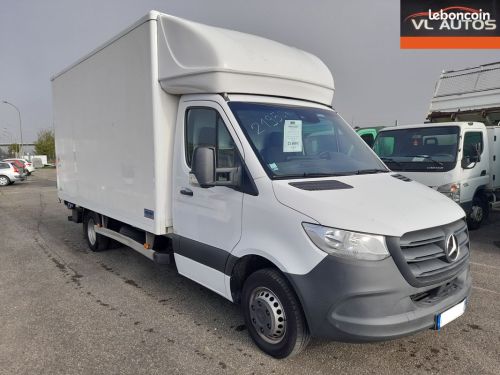 Mercedes Sprinter Mercedes Caisse Hayon 20m3 514 CDI 143cv Année 2020 Carnet d'entretien complet Vendu