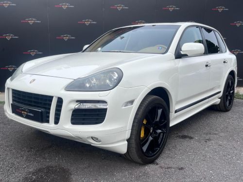 Porsche Cayenne GTS 405ch Sport Design Edition Tiptronic