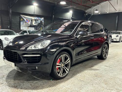 Porsche Cayenne PORSCHE CAYENNE TURBO 4.8 500CV PDK / PANO /21 / FULL / SUPERBE Occasion