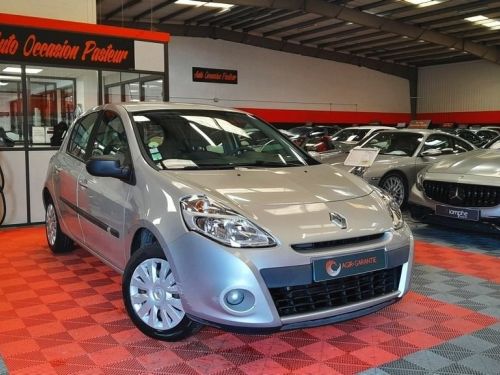 Renault Clio III 1.2 16V 75CH EXPRESSION 5P Occasion