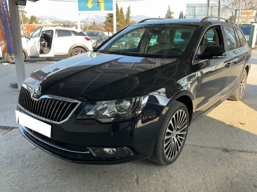 Skoda Superb 3.6 V6 260 LAURIN & KLEMENT 4x4 DSG FULL OPTIONS Occasion