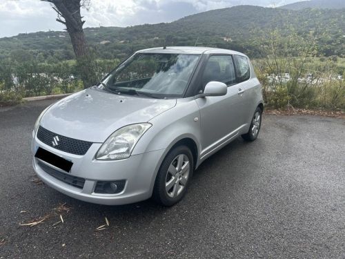 Suzuki Swift 1.3 VVT GLX BMR 3P