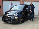 Abarth 595 MAGNIFIQUE ABARTH 595C COMPETIZIONE 1.4 T 180ch BOITE MECANIQUE SABELT CARBONE XENON CARPLAY AKRAPOVIC FULL BLACK BREMBO JAUNE PARFAIT ETAT 1ERE MAIN Noir Scorpione Metal  - 1