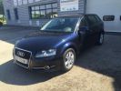 Audi A3 Sportback 1.6 TDI 105cv DPF BUSINESS LINE S-TRONIC7     Diesel BLEU ABYSSE NACREE  - 3