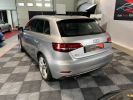 Audi A3 Sportback SB 30TFSI DESIGN Gris  - 18