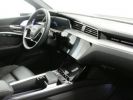 Audi E-tron noir  - 8
