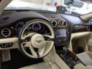 Bentley Bentayga 6.0 W12 608 ch 4WD First Edition ACC TOP 360° 1èreM Sièges AV,AR chauffants électriques , AV massants , Chauffants , Garantie 12 mois Bleu  - 17