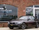 BMW Série 3 318 i SPORT LINE-AUTO-CAMERA-CRUISE-CUIR-EU 6B 2030 !! Gris Métallisé  - 5