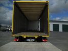 Camión Renault Premium Caja cerrada + Plataforma elevadora 310   - 3