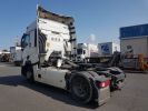 Camion tracteur Renault T 480 ACCIDENTE - Mécanique OK BLANC - 4