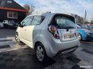 Chevrolet Spark 1.2 16V LT 5P Gris  - 9