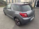 Citroen DS3 Citroën 1.6 e-HDi90 Airdream So Chic 5cv GRIS  - 4