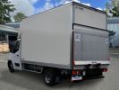 Commercial car Renault Master Chassis cab 20m3 Confort Chassis Cabine L4 Hayon 3,5T Blue DCI 165 Euro VI Propulsion Roues Jumelées Leasing Blanc - 1