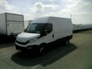 Commercial car Iveco Daily 35C13V12 - 16 900 HT Blanc - 1
