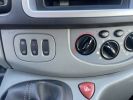 Commercial car Renault Trafic Other II PASSENGER 2.0 DCI 90CH EXPRESSION Bleu C - 8