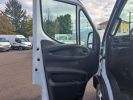 Commercial car Iveco Daily Platform body 35C18 PLATEAU 46500E HT Blanc - 20