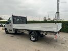 Commercial car Renault Master Platform body 22490 ht plateau fixe 4.20m Gris - 4