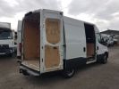 Commercial car Iveco Daily Steel panel van 35-150 2.3 V12 BLANC - 3