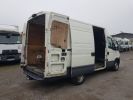 Commercial car Iveco Daily Steel panel van 35 S 134 MS V12 2.3hpi BLANC - 3