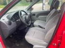 Dacia Logan LS 1.5 dCi 70CV Rouge Laqué  - 4