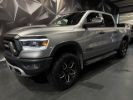 Dodge Ram 1500 5.7 V8 400 CH 4x4 Gris  - 1