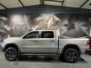 Dodge Ram 1500 5.7 V8 400 CH 4x4 Gris  - 4