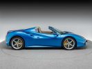 Ferrari 488 Spider V8 3.9 670 ch  Carbon Céramic * 1èreM * JBL * entretien Ferrari de 7 ans jusqu'au 04/20256 ° Garantie Ferrari Approved 21 mois Reconductible Bleu  - 11