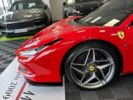 Ferrari F8 Tributo SPIDER 3.9 V8 720 CV SIEGES RACING , LIFT , PASSENGER DISPLAY , JBL CARBON , DAYTONA Rouge  - 17