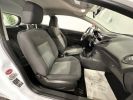 Ford Fiesta 1.25 60 Ambiente  Blanc  - 13