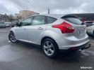 Ford Focus iii 1.6 tdci 95 edition Gris  - 4