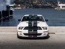 Ford Mustang GT 500 SHELBY 500 CV - MONACO Blanc avec Bandes Noires  - 2
