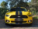 Ford Mustang MAGNIFIQUE FORD MUSTANG VI GT FASTBACK 5.0 V8 421ch BOITE MANUELLE FULL OPTION PACK PERF 1ère MAIN Jaune Triple  - 2