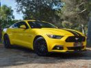 Ford Mustang MAGNIFIQUE FORD MUSTANG VI GT FASTBACK 5.0 V8 421ch BOITE MANUELLE FULL OPTION PACK PERF 1ère MAIN Jaune Triple  - 1