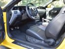 Ford Mustang MAGNIFIQUE FORD MUSTANG VI GT FASTBACK 5.0 V8 421ch BOITE MANUELLE FULL OPTION PACK PERF 1ère MAIN Jaune Triple  - 15