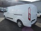 Fourgon Ford Transit Fourgon tolé CUSTOM L2H1 TDCI 130 (2 portes latérales)  - 4