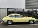 Jaguar E-Type coupe 2+2 jaune opaque  - 3