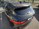 Jaguar F-Pace 2.0D 240CH R-SPORT 4X4 BVA8 Inconn  - 17