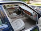 Jaguar XJ8 3.2 L V8 PACK CLASSIC BLEU NUIT METALLISE  - 19