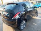 Lancia Ypsilon 12ess crit air 1 led clim navigation 40.000klm garantie 12 mois 6990 Noir  - 3