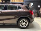 Mercedes Classe GLA 180 INSPIRATION 7-G DCT A Marron  - 43