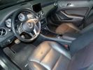 Mercedes Classe GLA 200 D FASCINATION 7G-DCT PACK AMG Gris F  - 7