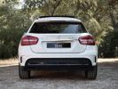 Mercedes Classe GLA MAGNIFIQUE MERCEDES GLA45 AMG X156 4MATIC 2.0 TURBO 381ch SPEEDSHIFT DCT VALEUR NEUF + DE 82ke PAS DE FAP CARPLAY CARBONE SIEGES + ECHAP. SPORT PERFOR BLANC  - 10