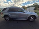 Mercedes Classe ML Mercedes CLASSE M W164 3.0 ML 320 CDI 4-matic 4x4 (224Ch) Attelage Siège 4 Pneus neuf / 31 Gris  - 30