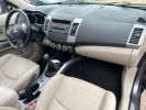 Mitsubishi Outlander 2.0 DI-D 140 Instyle 4WD 7 places Gris  - 6