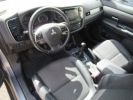 Mitsubishi Outlander 2.2 DI-D 150CH INTENSE NAVI 4WD 7 PLACES Gris Clair  - 2